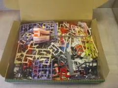 【送込】バンダイ　コトブキヤ　ジャンクパーツ多数　ガンダム　ガンプラのサムネイル