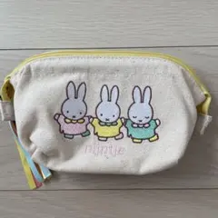 ハウステンボス nijntje ミッフィー 刺繍 ポーチのサムネイル