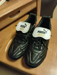 サッカースパイク プーマキングトップ FG/AG