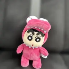 N*n様 クレヨンしんちゃん　しんちゃん 恐竜コスチューム ぬいぐるみ