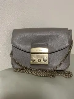 難あり FURLA メトロポリス　ミニショルダーバッグ グレージュのサムネイル