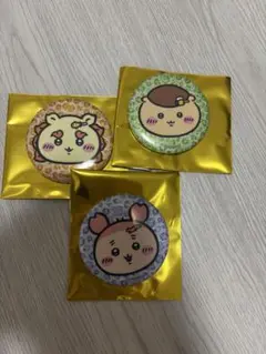 ちいかわ トレーディングギラギラ缶バッジ くりまんじゅう　シーサー　古本屋