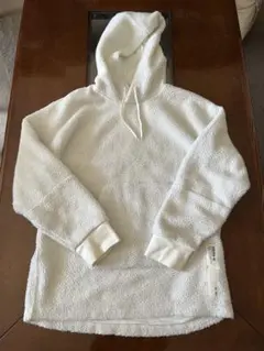 adidas フリースジャケット ホワイト