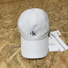 新品 タグ付き カルバンクラインジーンズ キャップ ホワイト K607094