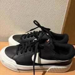 最終値下げ NIKE ウィメンズ　コート　レガシー　リフト 25.5cm