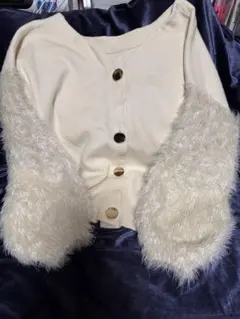 アイボリー フワフワファー付きカーディガンのサムネイル