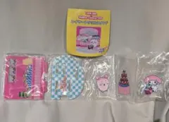 ちいかわ サンリオ アクリルスタンド　古本屋✕マイメロ