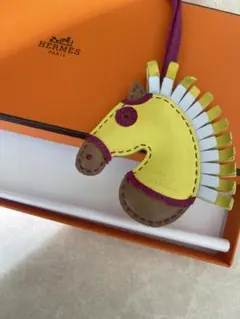 値下げ！HERMES エルメス ジージー カマイユチャーム PM Z刻印 - メルカリ
