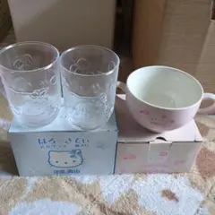 ハローキティ グラス2個とマグカップセット