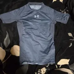 Under Armour HeatGear コンプレッションシャツ SMのサムネイル