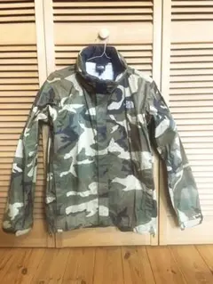 The North Face 迷彩 レインジャケット