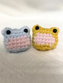 アミグルミ カエル だるま　2体セット 水色 黄色