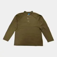 【 Good On 】 ヘンリーネック長袖カットソー オリーブ Mサイズのサムネイル