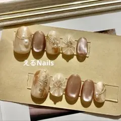 65.オーダーネイルチップ ニュアンス ぷっくり 花 マグネット 個人