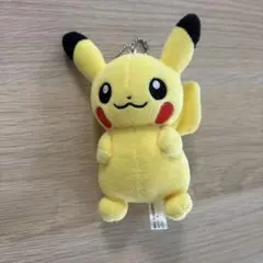 ピカチュウのぬいぐるみ