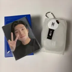 BTS 公式非売品グッズセット ポストカード ポーチ リストバンド　トレカ BTS 公式非売品グッズセット ポストカード ポーチ リストバンド トレカ