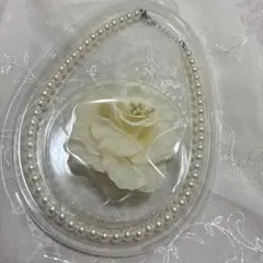 パールネックレス付き ローズコサージュ ホワイト