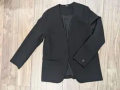 ミラオーウェン 黒 ノーカラージャケット ベルト付き