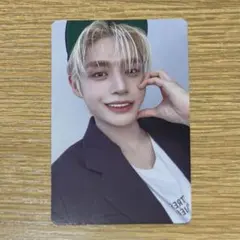 ジウン 初回限定盤 A トレカ ZB1 PREZENT ゼベワン