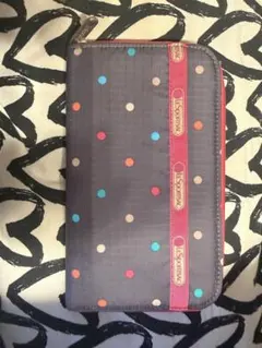 エスプレッソ ドット柄 長財布