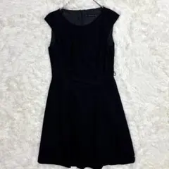ザラベーシック ワンピース フレア 黒 M フォーマル　上品　シンプル　定番