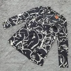 Item thumbnail for item e30701a2-2dc3-4b9f-a171-adc91b8b1a3f