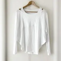 ロングスリーブカットソー　ヨガ ピラティスウェア　スポーツウェア　ロンT