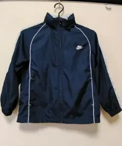 ナイキ ウインドブレーカー