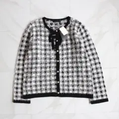 【新品未使用】INGEBORG フェザーヤーンニットカーディガン Mのサムネイル