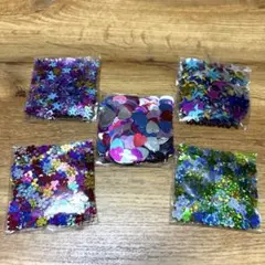 手芸　多色スパンコールセット（花形・星形・ハート）