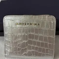 ANTEPRIMA 長財布 クロコ型押し ラウンドファスナー - メルカリ