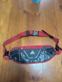 adidas ウエストバッグ ランニングバッグ スポーツ