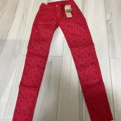 Levi's 未使用　赤いパンツのサムネイル