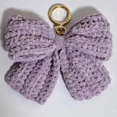 ハンドメイド リボン型 ピンク キーホルダー チャーム 編み物 かぎ編み 毛糸