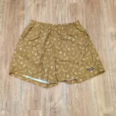 BONFIRE ショートパンツ 総柄 カーキ Mサイズ