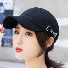 ♦即購入OK♦ブラック韓国大人気キャップ激カワロゴ帽子◆送料無料メンズレディース