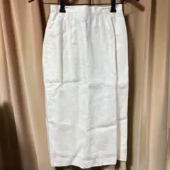 白タイトスカート