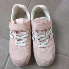 new balance 996 キッズシューズ ピンク