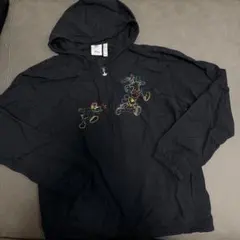 adidas disney ハーフジップ ナイロンジャケット 黒