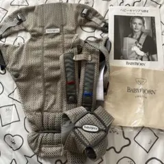 ベビービョルン　ベビーキャリア mini メッシュ　抱っこ紐　赤ちゃんのサムネイル