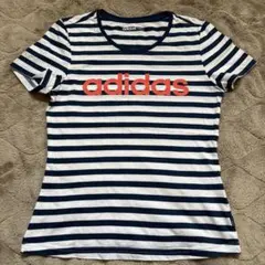 adidas neoストライプ Tシャツ