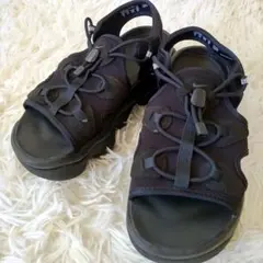 ナイキ エアマックス ココ サンダル 23cm オールブラック