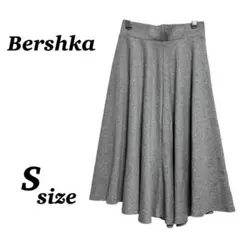 【Bershka】新品タグ付き　膝丈　ミモレ丈　フレアスカート　グレー　無地
