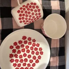 marimekko マグカップ2個とプレート1枚セット