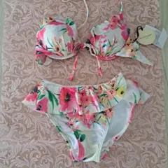 ジルスチュアート 水着３点セット 新品未使用