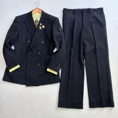 豪華5点セット 小さめ vintage 金ボタン ダブルスーツ 紺 豪華5点セット 小さめ vintage 金ボタン ダブルスーツ 紺 - メルカリ