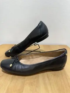 クラークス Candra Light バレエシューズ ブラック 23.5cmのサムネイル