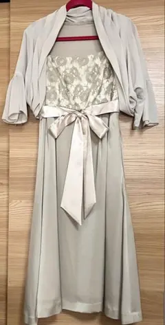 美品　ボレロ付きワンピース　フォーマル結婚式　モカベージュ