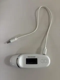 肌質チェッかー　水分量 油分量 弾力 肌年齢 肌測定 USB 充電式のサムネイル
