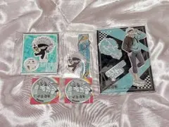 呪術廻戦 五条悟 アクスタ 缶バッジ キーホルダー